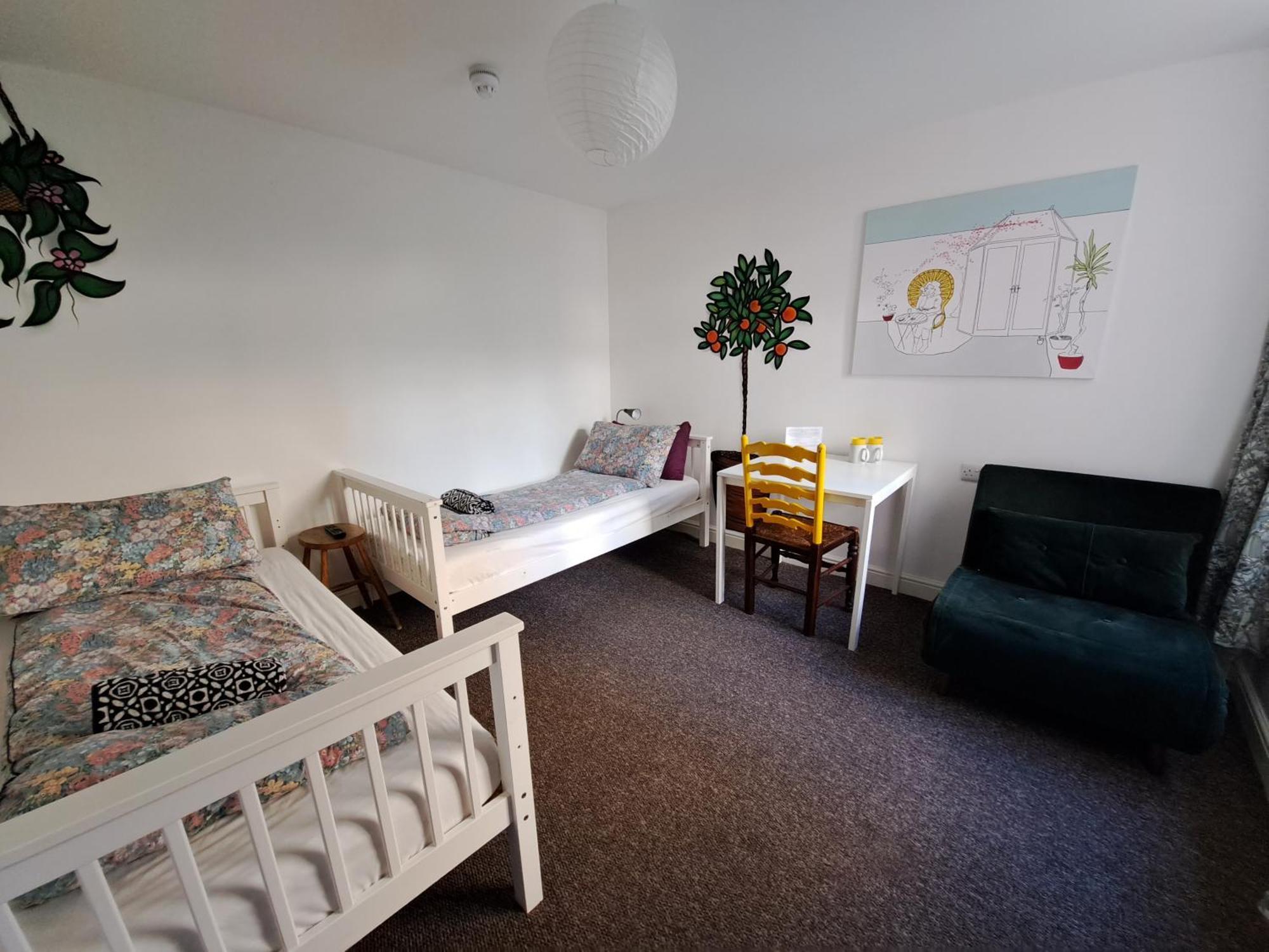 Igloo Hybrid Hostel Nottingham Bagian luar foto